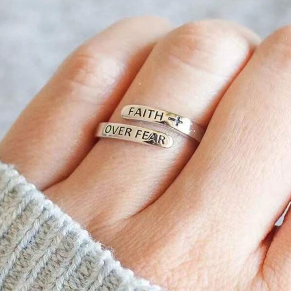 Christian Ring
